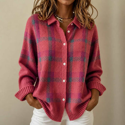 Carreline™ – Gilet en Maille à Carreaux et Col Chemise