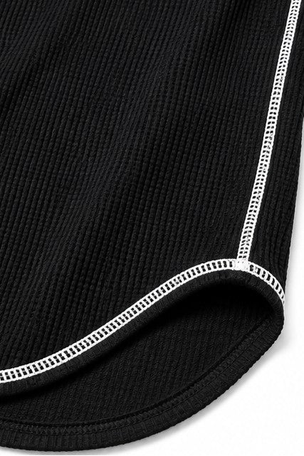 GaufréChic™ – Haut Henley en Maille Gaufrée à Surpiqûres Contrastées