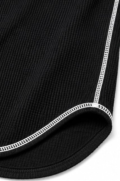 GaufréChic™ – Haut Henley en Maille Gaufrée à Surpiqûres Contrastées