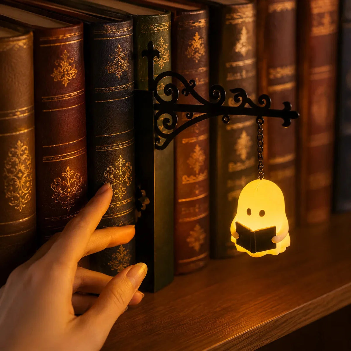 CoinLecture™ – Lanterne Miniature Suspendue Bibliothèque LED Chaude