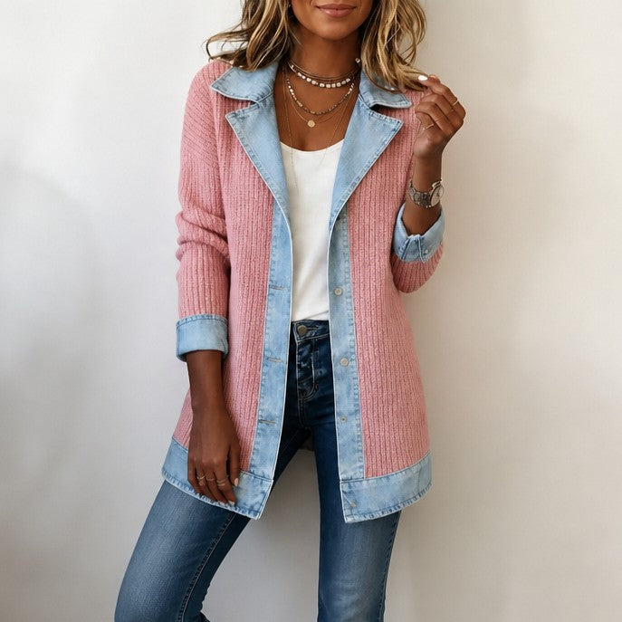 MailleJean™ – Manteau en Maille Côtelée à Empiècements Denim